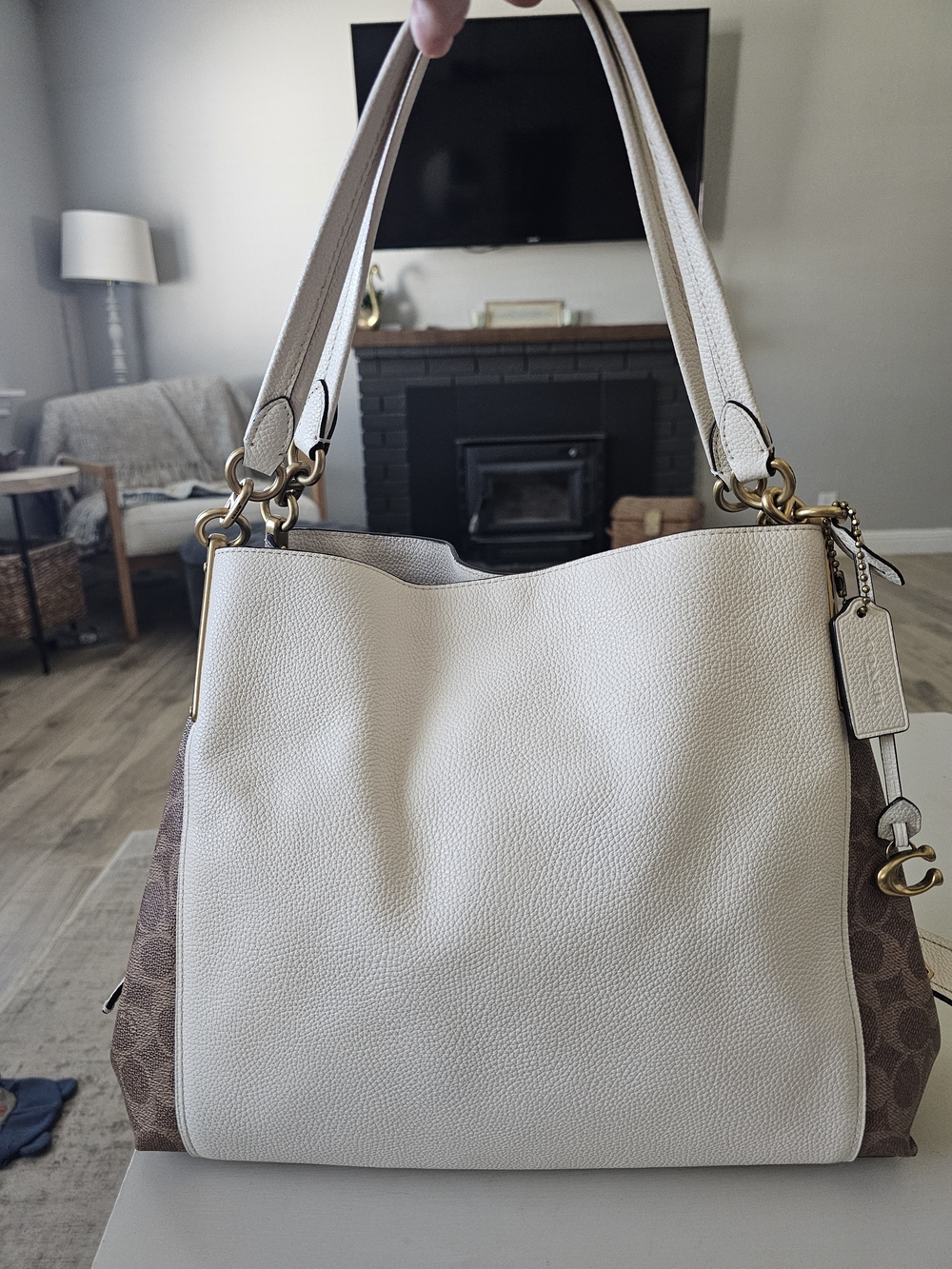 Coach Dalton Shoulder Bag Cream Pebbled Leather And Signature Canvas